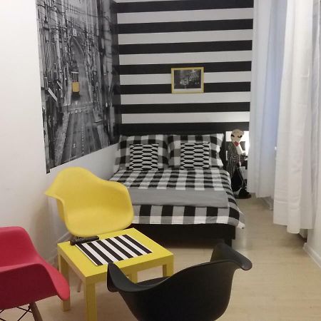 Art - Modern / Old Town - Apartament Torun Ngoại thất bức ảnh